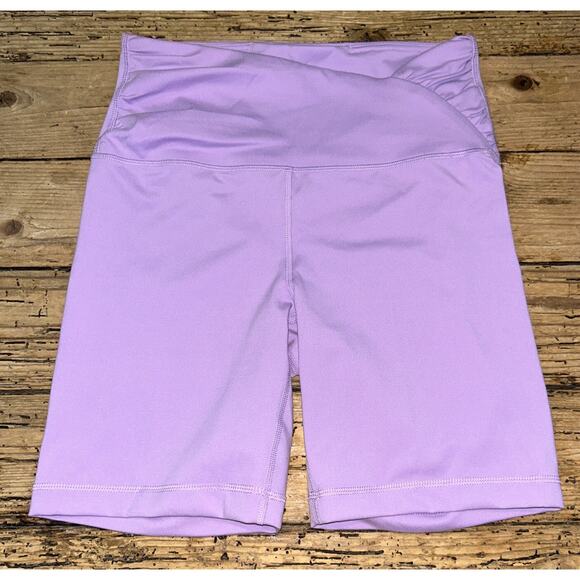 Yogalicious Women’s Size S Purple Lux Harmony 7” Short NWT - Picture 1 of 7